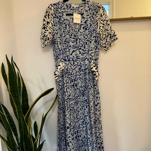 WRAY Tea Dress - Picture 2 of 4